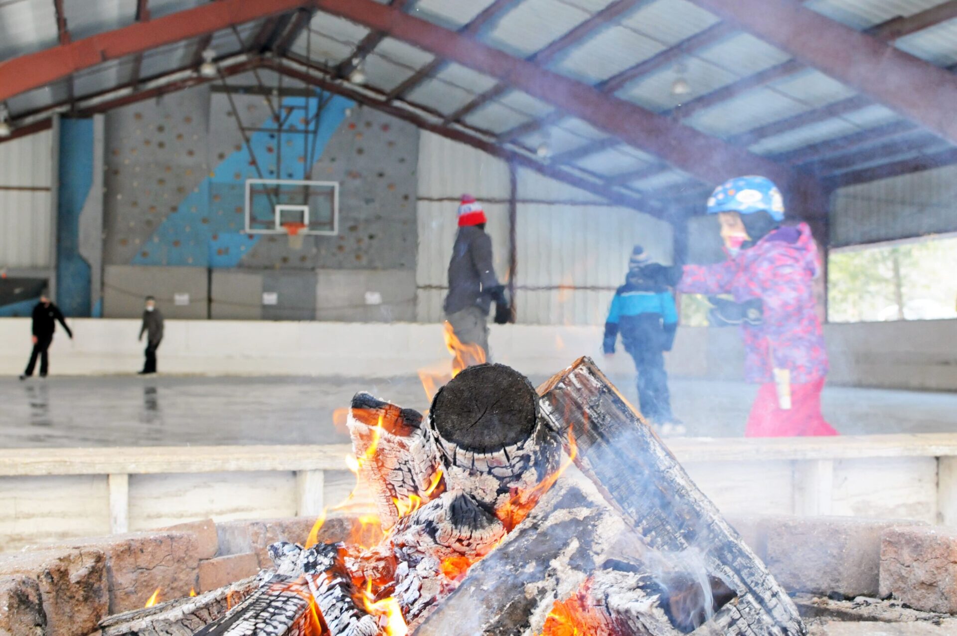 winter-fun-and-fire-at-the-tohko-dome_50963306497_o-min